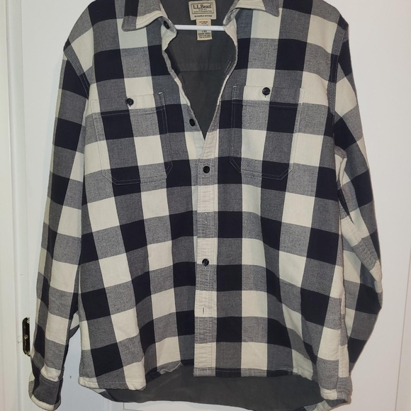 L.L. Bean Gray Slightly Fitted Shirt - Picture 4 of 7